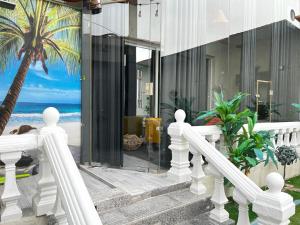 Balkón nebo terasa v ubytování استراحة دسمان