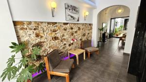 Posedenie v ubytovaní Hostal Mediterráneo