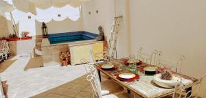 Bazén v ubytování Villa Yandre Garden House - Ayamonte nebo v jeho okolí