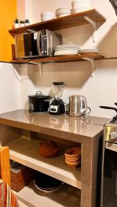 Una cocina o zona de cocina en Miranda's House