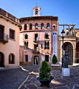 カルデス・デ・モンブイにあるCasa De Poble Termes Romanesのギャラリーの写真
