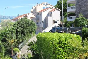 Zahrada ubytování Bozovic Apartments I