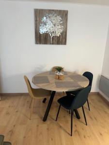 Fotografie z fotogalerie ubytování Champion suites v destinaci Sarcelles