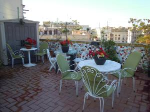 A balcony or terrace at Casa Vacanze Scalone