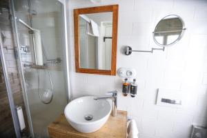 Kúpeľňa v ubytovaní Hotel Bouda Helena