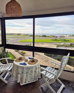 Χώρος καθιστικού στο Parquemar Center Apartamento frente al mar excelente ubicacion