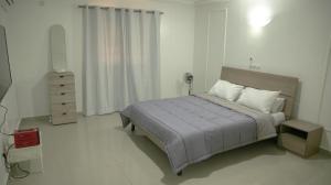 Lova arba lovos apgyvendinimo įstaigoje LEAK Résidence