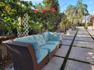 Posezení v ubytování Your Oasis next to North Naples