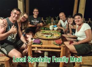 Khách lưu trú tại Meadow Mai Chau Homestay