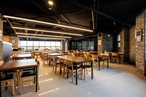 Restaurace v ubytování Kenny Stay Jeju Seogwipo