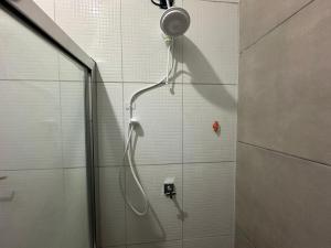 Koupelna v ubytování Residencial Aeroconforto - Próximo ao Aeroporto e Fábricas no Tarumã + 23 fotografií