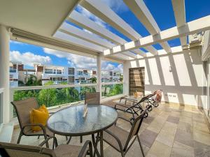 Fotografie z fotogalerie ubytování Gorgeous 1 BR PH apartment w Jacuzzi v destinaci Punta Cana