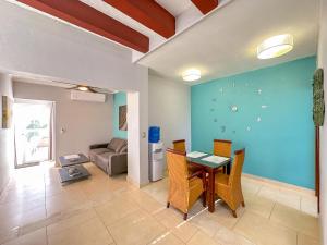 Fotografie z fotogalerie ubytování Gorgeous 1 BR PH apartment w Jacuzzi v destinaci Punta Cana