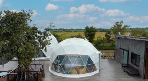 Fotografie z fotogalerie ubytování Serenity and Delight Glamping Dome v destinaci Ban San Yao