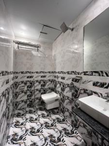 Koupelna v ubytování Hotel BKC Prime Near Trade Centre US Embassy, Mumbai