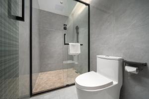 O baie la X Hotel Shenzhen Convention and Exhibition Center Shixia Metro Station