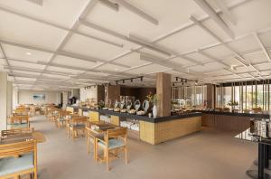Restaurace v ubytování Eastin Resort Rayong