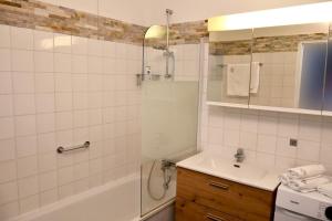 Koupelna v ubytování Apartment in Tulln an der Donau + 36 fotografií