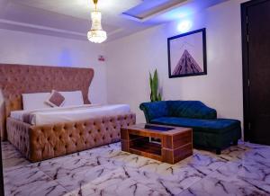 Voodi või voodid majutusasutuse 247 Luxury Hotel toas