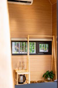 Η κουζίνα ή μικρή κουζίνα στο Be's House Mộc Châu