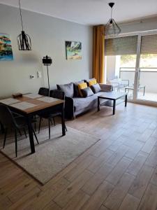 Ruang duduk di apartament MT2 bursztynowe osiedle