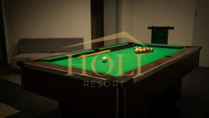 Biliár nebo kulečník v ubytování Holi Resort