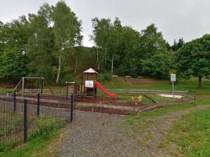 Legeområdet for børn på Ferienhaus am Waldschwimmbad