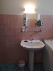Koupelna v ubytování Chambres d'hotes bord de mer + 17 fotografií