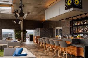 Lounge nebo bar v ubytování AC Hotel by Marriott Austin-University