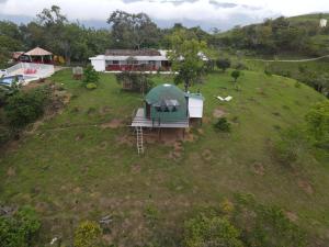 Afbeelding uit fotogalerij van Glamping del Occidente in Cativo