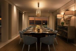 Ruang duduk di A paradise of villa that provides an ultimate luxury vacation experiences