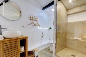 Billede fra billedgalleriet på Chez Jab - studio avec piscine partagée - à 2 minutes de la plage - Saint-Gilles i Saint-Paul