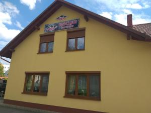 Gallery image of Noclegi Manhattan , pokoje, zakwaterowanie in Strzyżów