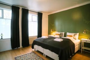 Posteľ alebo postele v izbe v ubytovaní Dúlluhús - Apartments by Aldan
