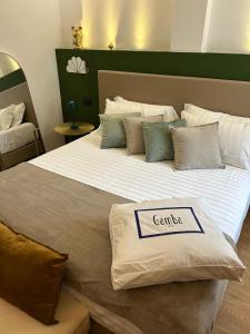 Postel nebo postele na pokoji v ubytování Bed & Breakfast Piazza Duomo