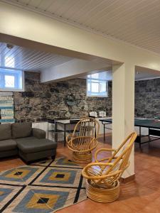 Posezení v ubytování Lazareto 148 Hostel