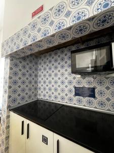 Kuchyň nebo kuchyňský kout v ubytování Lazareto 148 Hostel