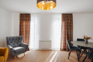 Fotografia z galérie ubytovania Chic Prague Suite with Terrace & City View v Prahe