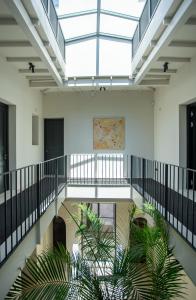 TV a/nebo společenská místnost v ubytování Hotel Boutique Sidonia + 37 fotografií