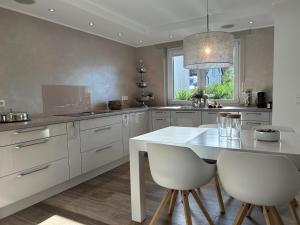 Η κουζίνα ή μικρή κουζίνα στο Romantikchalet Neuastenberg/Winterberg