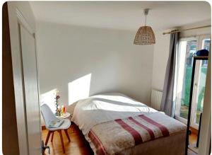 Voodi või voodid majutusasutuse T3 Charles de Gaulles, Disney, Astérix, Parc des expo toas