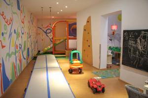 Laste klubi majutusasutuses Monte Vita Tirol - Apartments