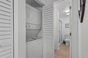 Koupelna v ubytování Sapphire Sands 3 Pools Pet Friendly