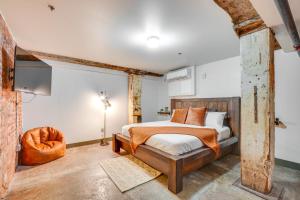 Katil atau katil-katil dalam bilik di Dtwn Knoxville Studio Half-Mi to Market Square!