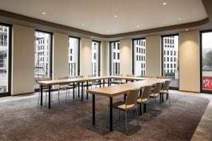 Posezení v ubytování AC Hotel by Marriott Wuerzburg