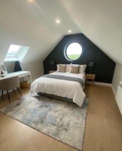 Voodi või voodid majutusasutuse Beyren House Guest Suite toas