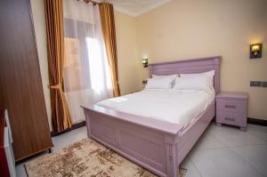 Gallery image of Blanket Suites in Kabubu