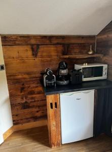 Kuchyň nebo kuchyňský kout v ubytování Appartement cosy proche Châtel Portes du soleil - linge inclus
