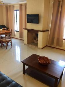 Μια τηλεόραση ή/και κέντρο ψυχαγωγίας στο Casas Piriápolis en alquiler