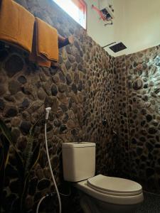 Koupelna v ubytování Jungle View Homestay & Guesthouse Only Stay Here Book Treking With Us